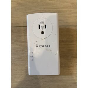 NETGEAR PLP2000 Extra Outlet Powerline Adapter 2000 Mbps Internet Extension